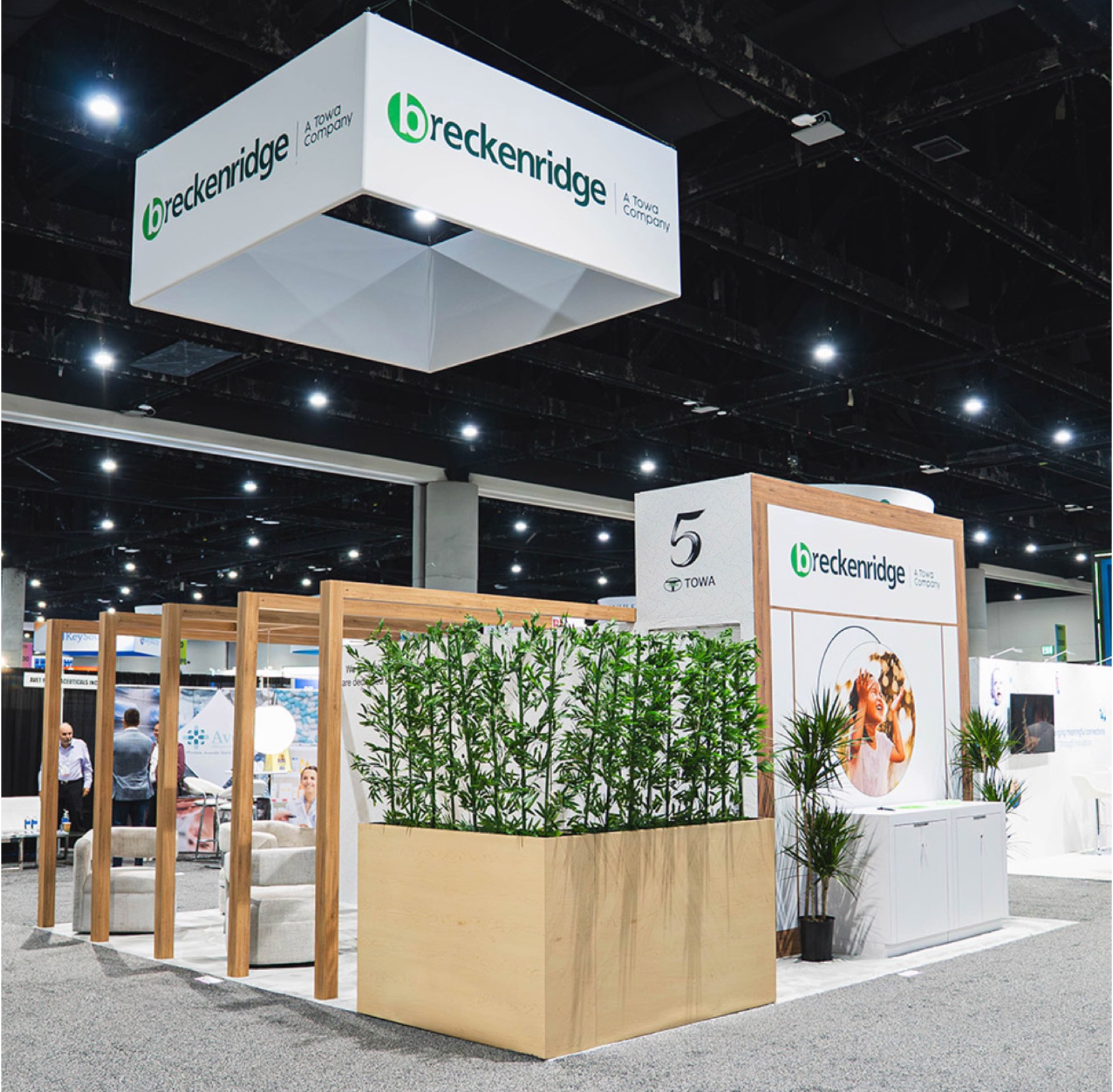 Logistics & I&D by Solid Exhibits